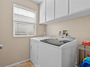 9447 Hendrix, North Hills CA 91343