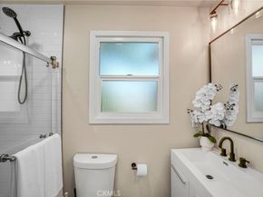 8102 Willis Ave, Panorama City CA 91402