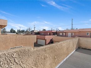 7615 Glade Ave 114, Canoga Park CA 91304