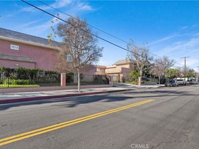 7615 Glade Ave 114, Canoga Park CA 91304