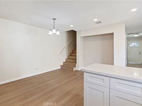 7615 Glade Ave 114, Canoga Park CA 91304