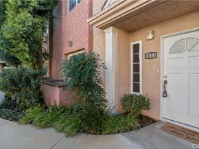 7615 Glade Ave 114, Canoga Park CA 91304