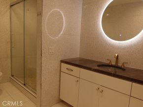 1236 N Columbus 16, Glendale CA 91202