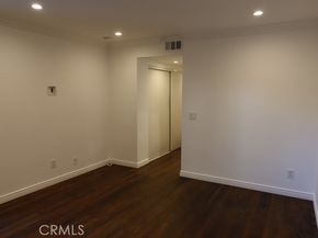 1236 N Columbus 16, Glendale CA 91202