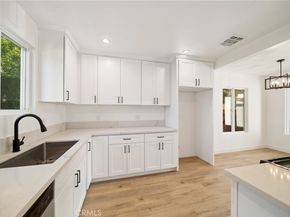 6714 Jellico, Lake Balboa CA 91406
