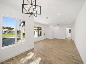 6714 Jellico, Lake Balboa CA 91406