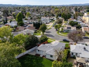 6714 Jellico, Lake Balboa CA 91406