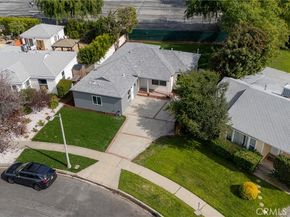 6714 Jellico, Lake Balboa CA 91406