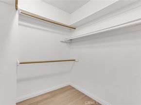 19545 Sherman Way 47, Reseda CA 91335