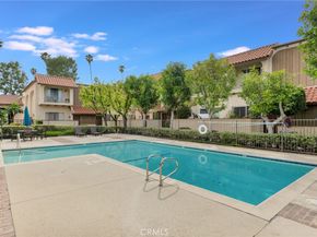 19545 Sherman Way 47, Reseda CA 91335