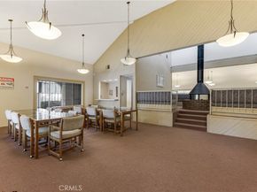 19545 Sherman Way 47, Reseda CA 91335