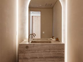 11746 Blix, Valley Village CA 91607