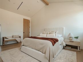 11746 Blix, Valley Village CA 91607