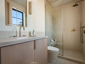 11746 Blix, Valley Village CA 91607