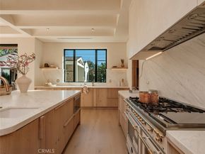 11746 Blix, Valley Village CA 91607