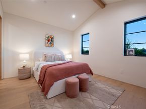 11746 Blix, Valley Village CA 91607