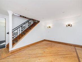 10214 Larwin Ave 7, Chatsworth CA 91311