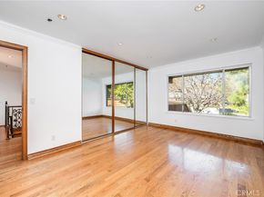 10214 Larwin Ave 7, Chatsworth CA 91311