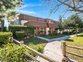 10214 Larwin Ave 7, Chatsworth CA 91311