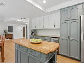 5501 Fairgrange Drive, Agoura Hills CA 91301