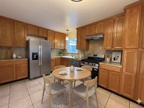 18237 Valley Vista, Tarzana CA 91356