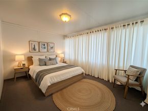 18237 Valley Vista, Tarzana CA 91356