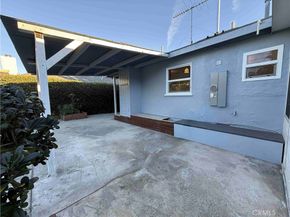 18237 Valley Vista, Tarzana CA 91356