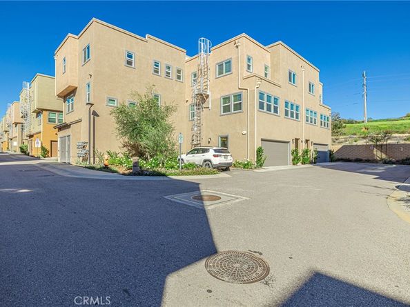 12800 N Watt Lane D, Sylmar CA 91342