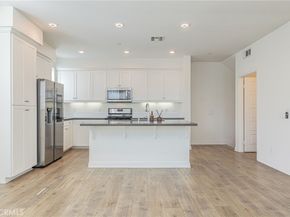 12800 N Watt Lane D, Sylmar CA 91342