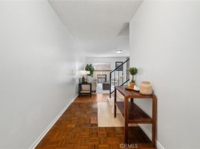 13534 Cordary Avenue 14, Hawthorne CA 90250