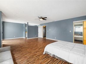 13534 Cordary Avenue 14, Hawthorne CA 90250