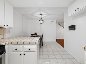 13534 Cordary Avenue 14, Hawthorne CA 90250