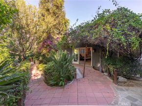 5653 Shirley Avenue, Tarzana CA 91356