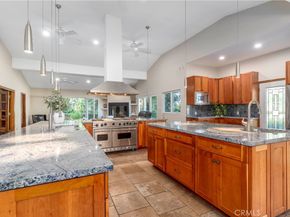 5653 Shirley Avenue, Tarzana CA 91356