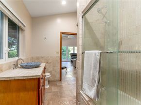 5653 Shirley Avenue, Tarzana CA 91356