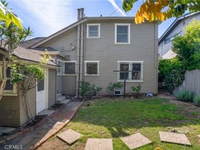 122 N Ridgewood Place, Los Angeles CA 90004