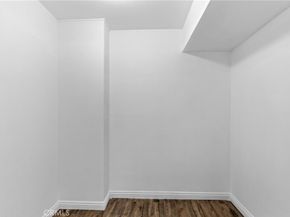 5320 Zelzah Ave. 214, Encino CA 91316