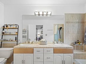 4771 Excelente Drive, Woodland Hills CA 91364