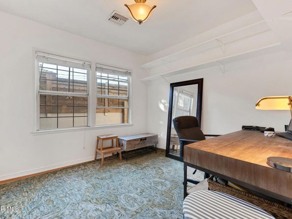 17649 Lemay Street, Lake Balboa CA 91406