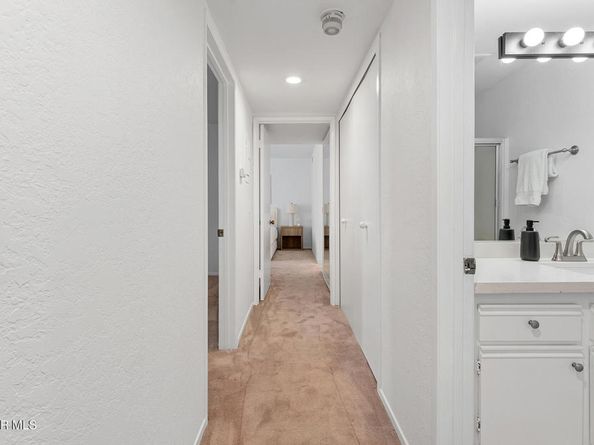 11939 Weddington Street 313, Valley Village CA 91607