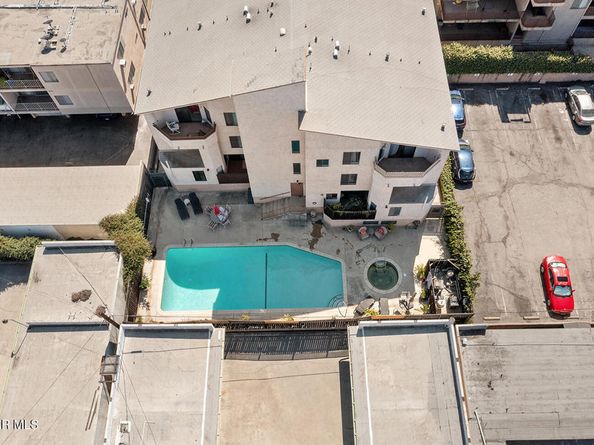 11939 Weddington Street 313, Valley Village CA 91607