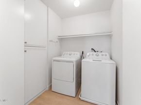 11939 Weddington Street 313, Valley Village CA 91607