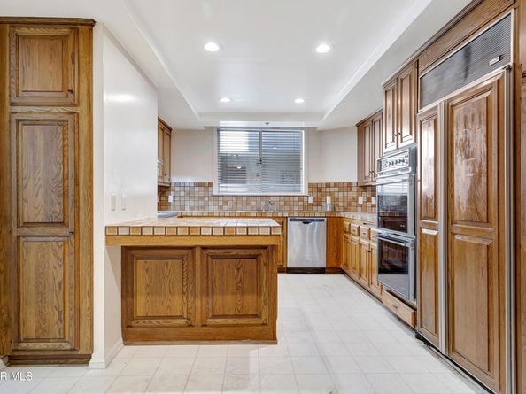 10550 Wilshire Boulevard 103, Los Angeles CA 90024