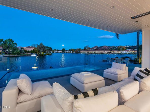 3708 Brigantine Circle, Westlake Village CA 91361