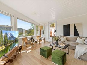 2016 Mount Prospect Drive, Topanga CA 90290