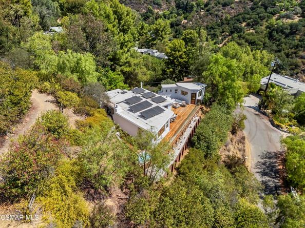 2016 Mount Prospect Drive, Topanga CA 90290