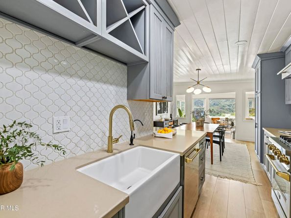 2016 Mount Prospect Drive, Topanga CA 90290