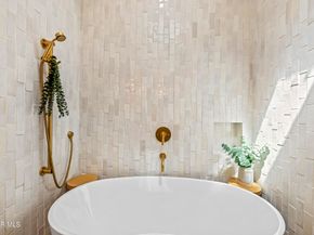 2016 Mount Prospect Drive, Topanga CA 90290