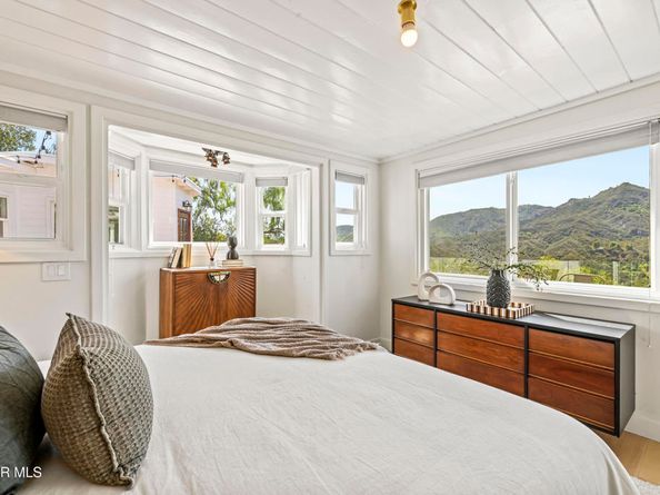 2016 Mount Prospect Drive, Topanga CA 90290