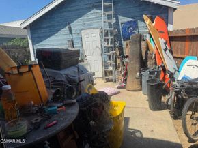 219 Portland Avenue, Huntington Beach CA 92648